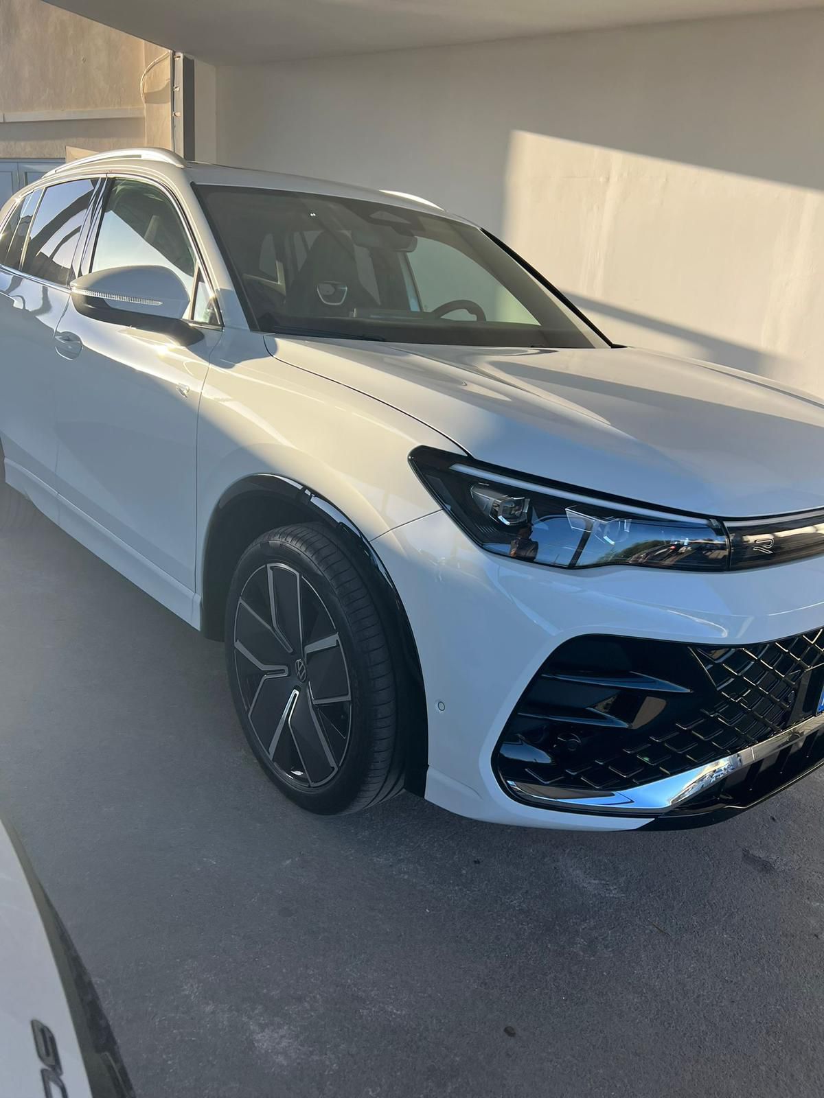 Volkswagen Tiguan 2.0 TDI 150 CV - immagine 12