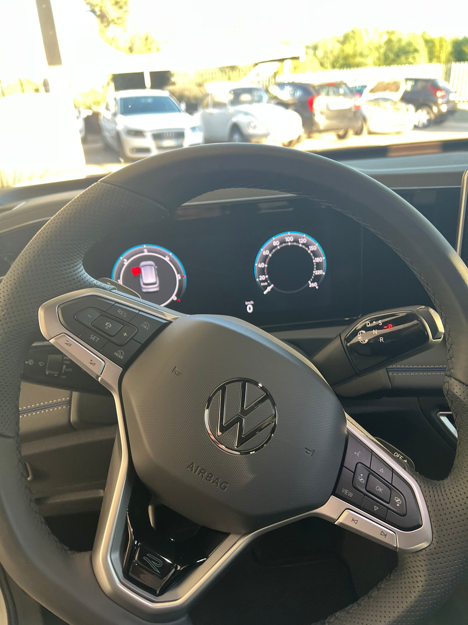 Volkswagen Tiguan 2.0 TDI 150 CV - immagine 8